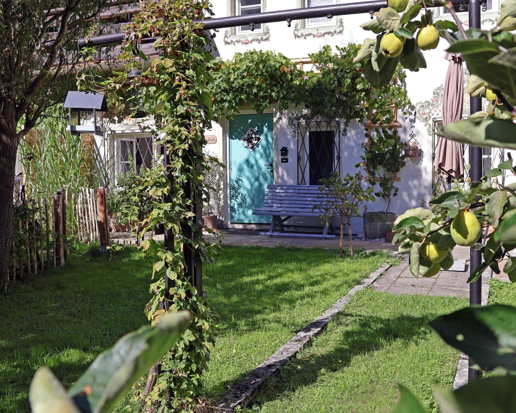 Ferienwohnung Gartenglueck Траунштайн Екстер'єр фото